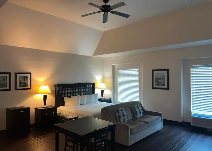 Sunchase Inn & Suites