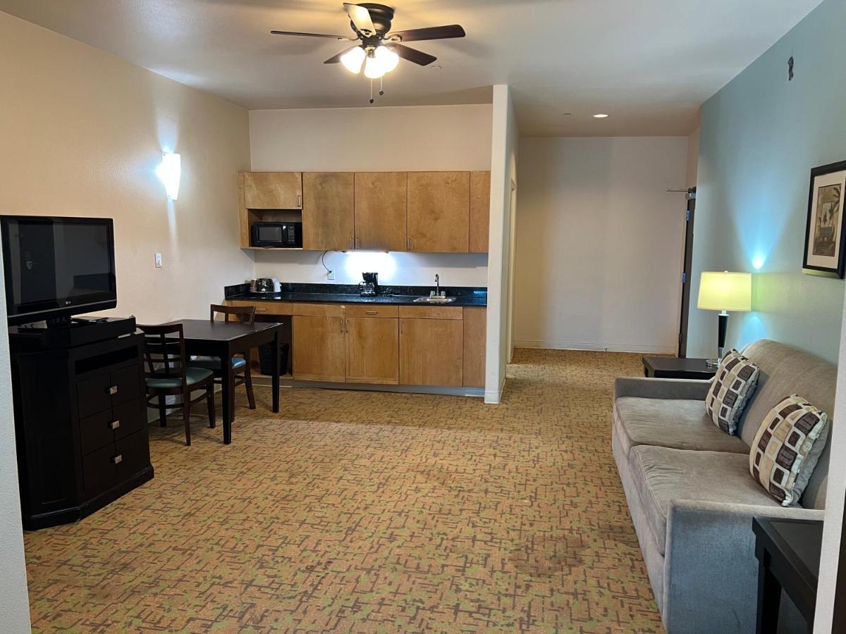 Sunchase & Hotel 3*